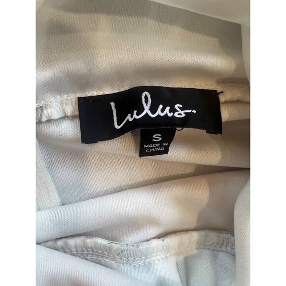 Lulu's Romantic Possibilities White Floral Print Maxi Dress Size Small - Picture 7 of 10